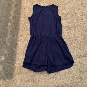 Barely worn, Gap sleeveless romper with zipup back
